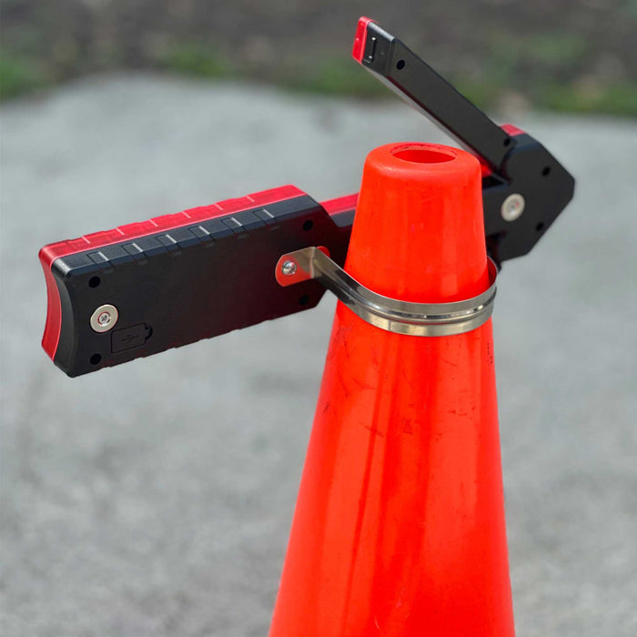 Traffic Warning Arrow, Red